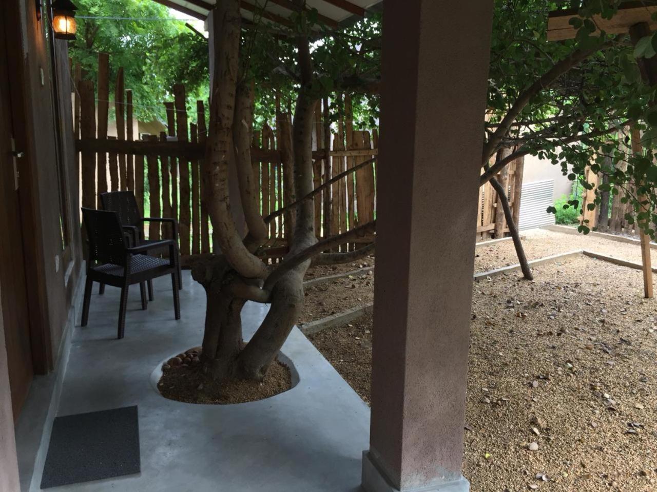 Hantara Udawalawa Udawalawe Exteriör bild