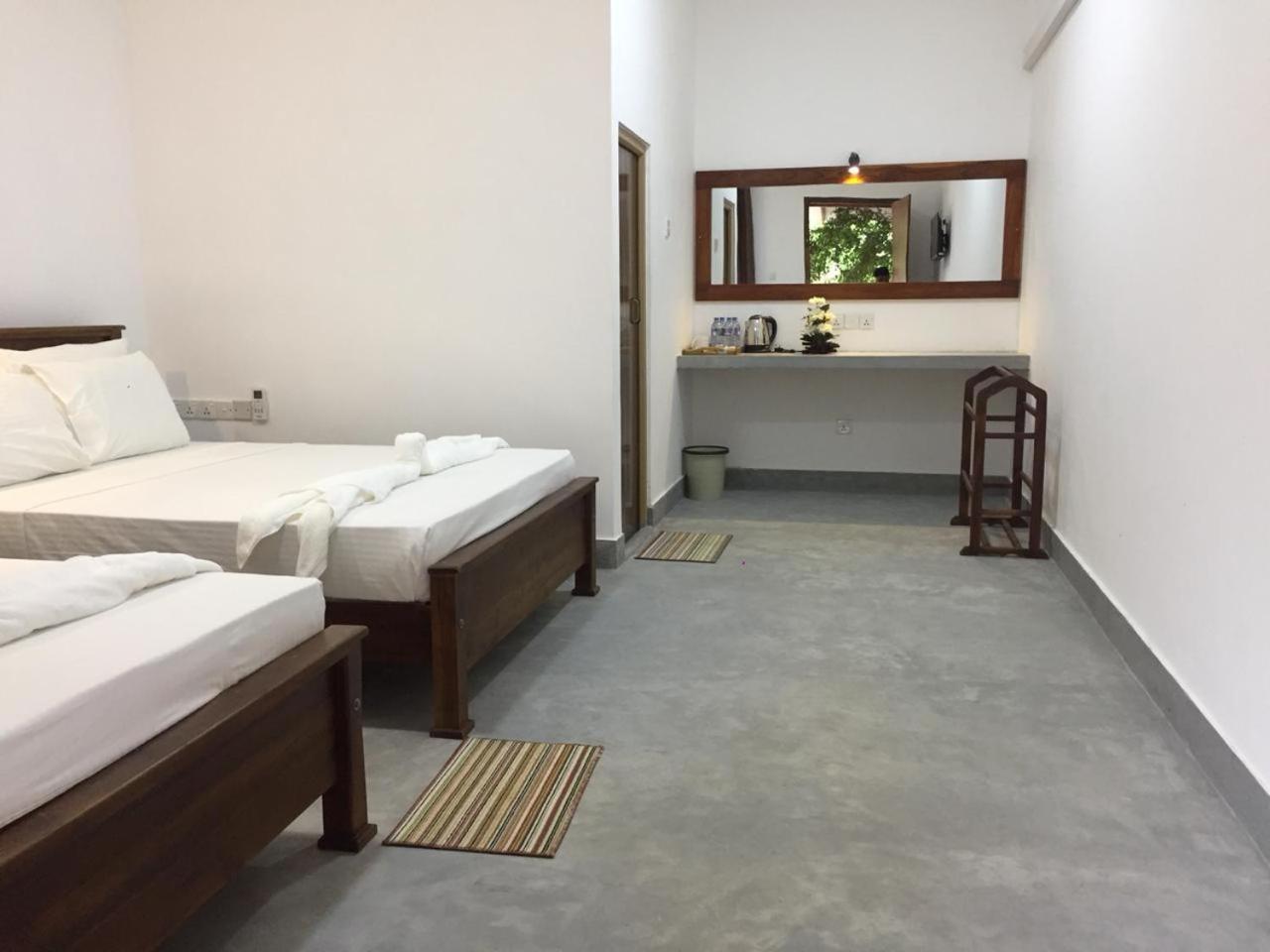 Hantara Udawalawa Udawalawe Exteriör bild