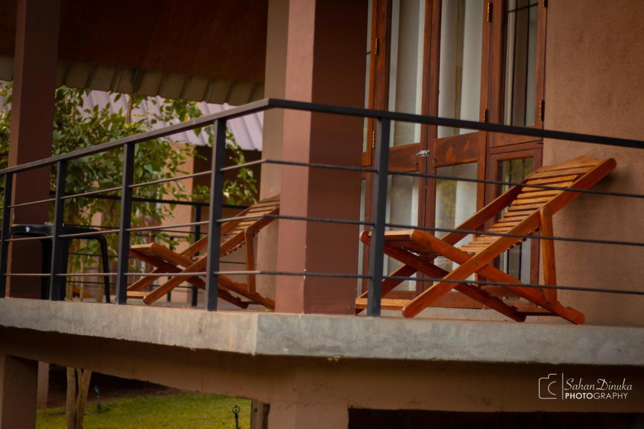 Hantara Udawalawa Udawalawe Exteriör bild
